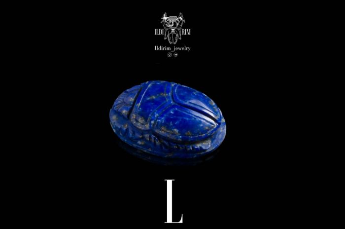 Picture of Engraved lapis lazuli scarab (Kheper) gemstone
