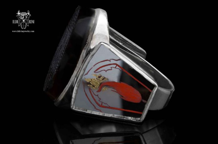 Picture of Crimson Cypress Mirror ring