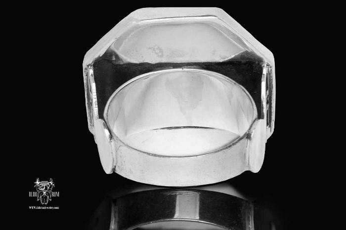 Picture of The Octagon of Alhambra Ring