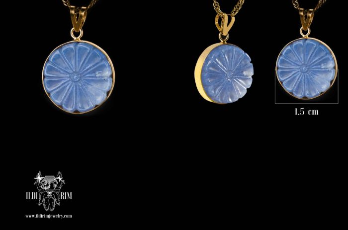 Picture of Lotus Necklace Model B